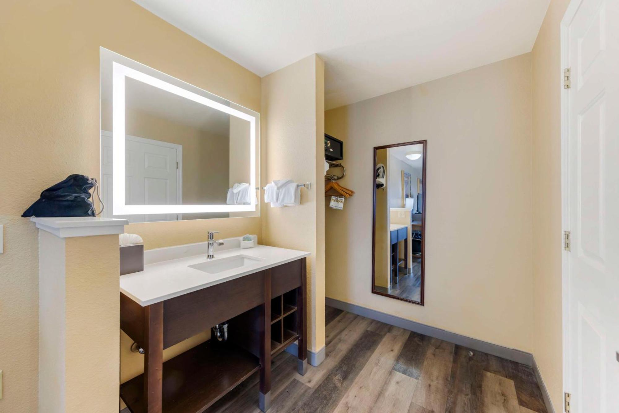 Best Western Fallon Inn & Suites Ngoại thất bức ảnh
